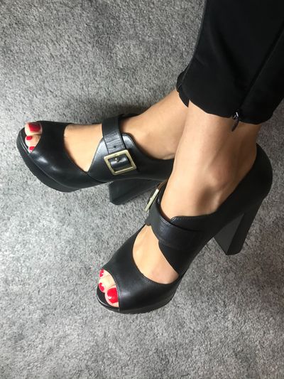 Vanessa Queen of Feet profile