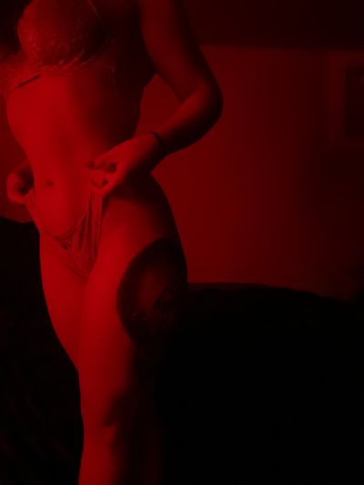 bigbootiebeckie profile