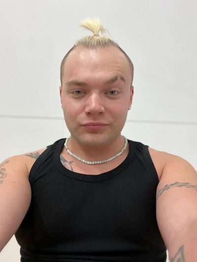 magicmikie95 profile