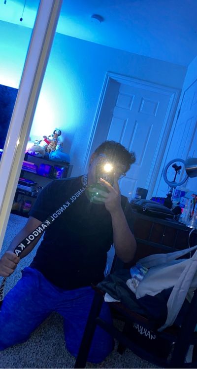 latino_b0yt0y profile