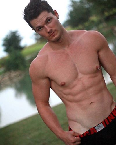 Akaclarkkent profile