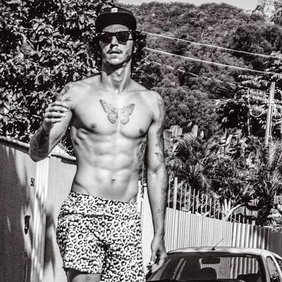 falecomdaniel profile