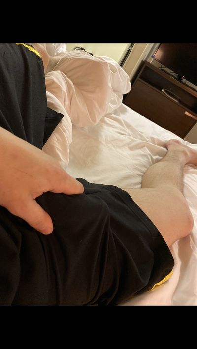 Straight boys thumbnail