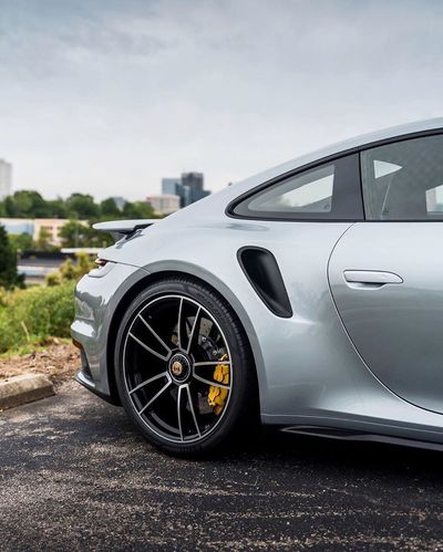 Groot Millennial thumbnail