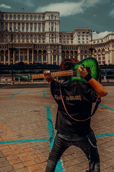 eusuntlucyy thumbnail