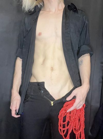 mrkitsunetease profile