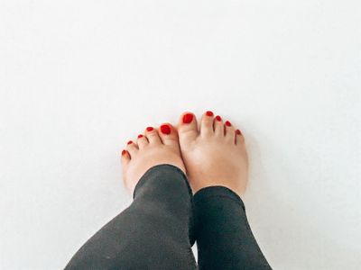 Sonia’s feet 🦶🏻 thumbnail