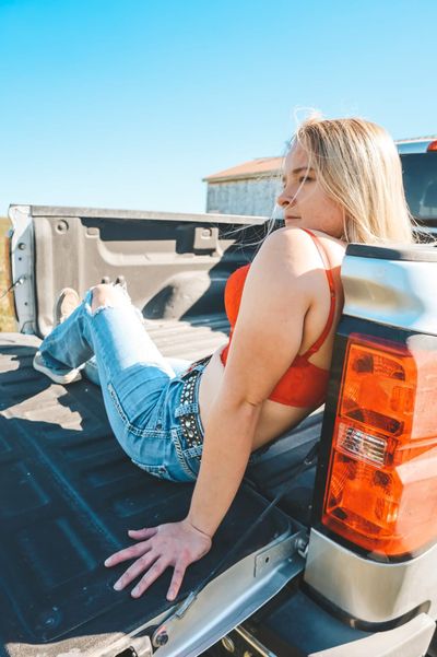 rzr_fantasies thumbnail