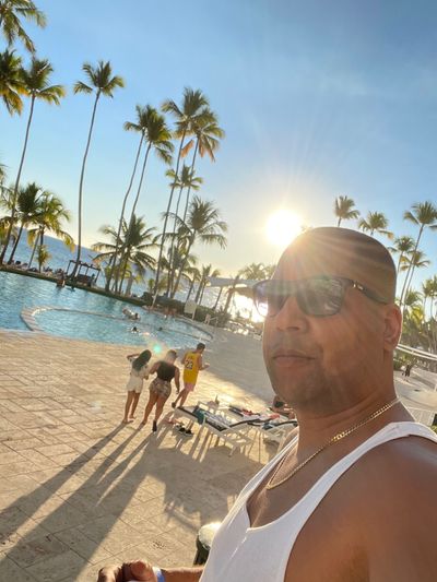 u217379965 thumbnail