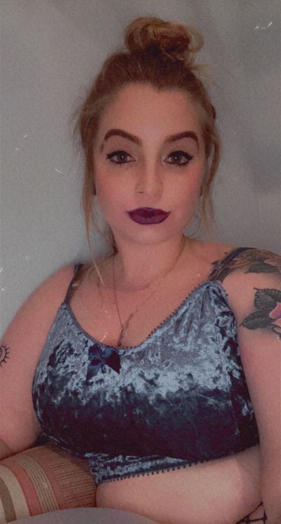 Ⓙⓤⓛⓔⓩⓩⓩ profile