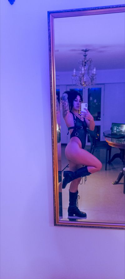 leonamegara thumbnail