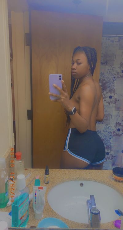 crimsonrosee profile