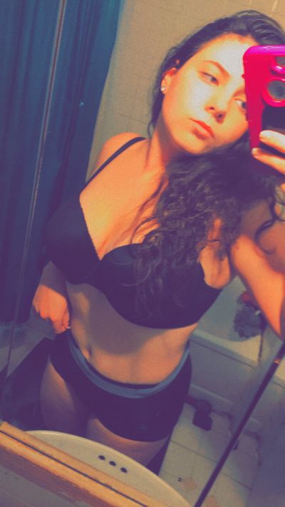 rosalinacutie thumbnail