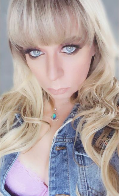 desireemichele profile