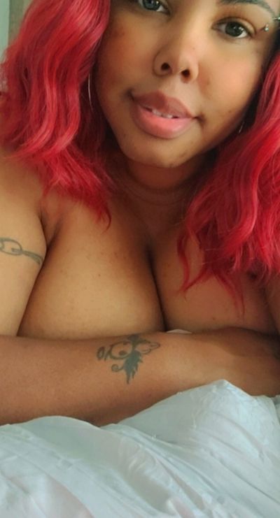 Mz. SexyCinn thumbnail