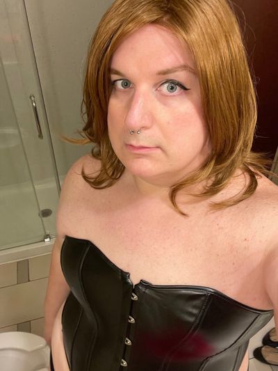 redtransdomme profile