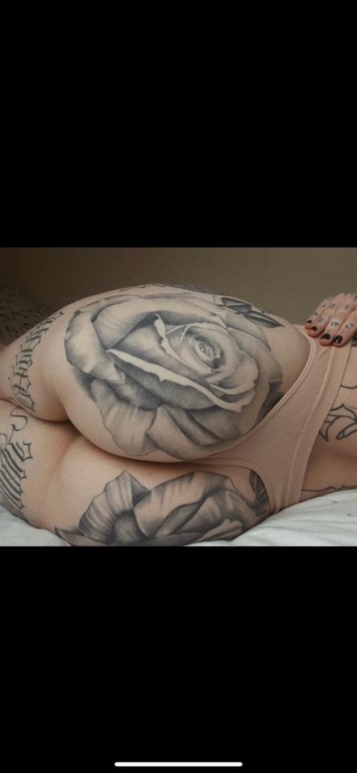 teganleighofficial thumbnail