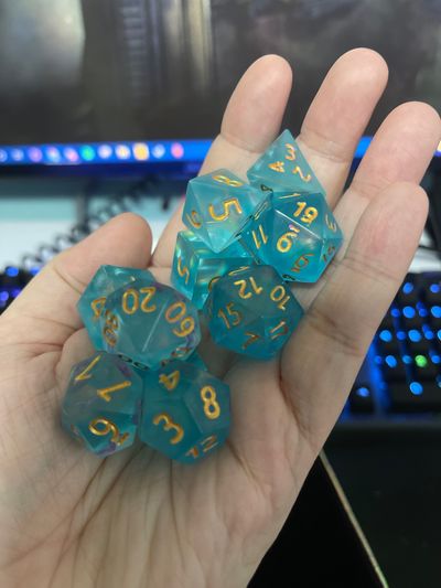 nerdycurvycutie thumbnail