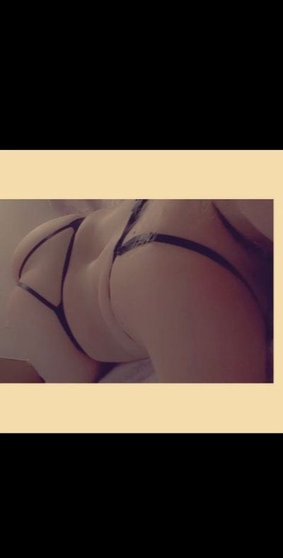 devilsqueen22 thumbnail