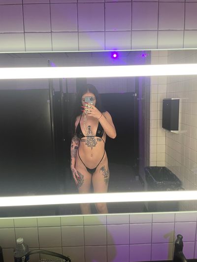 scxrletsaige thumbnail