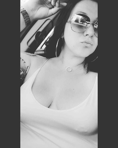 Blue-Eyed Lioness profile