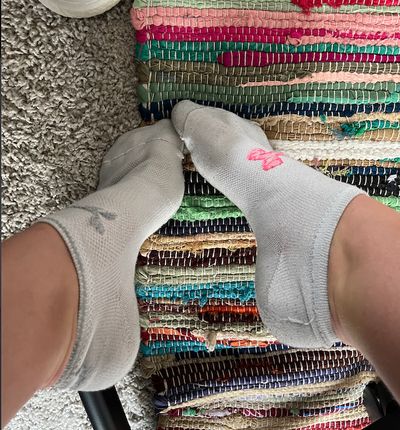 lesbianfeetloverrrrr profile