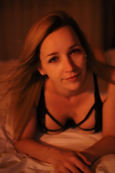 Honey🇩🇪🇬🇧 profile