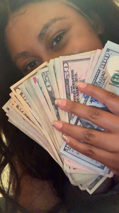 badgyal.chi thumbnail