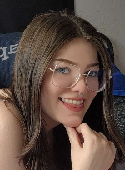 lovekinsyyyfree profile