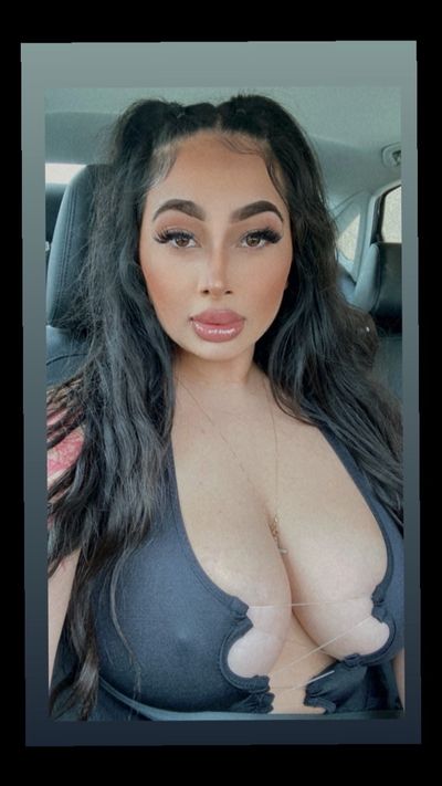 wholelottasasha profile