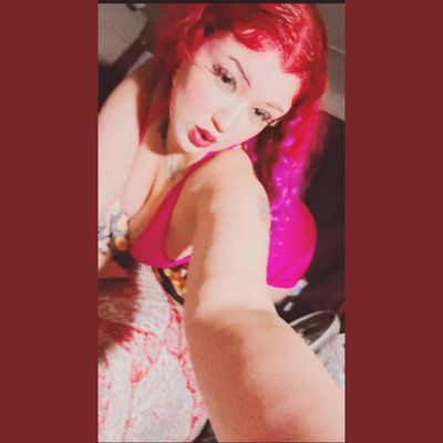 Thick thighs 🍼🍇💜 profile