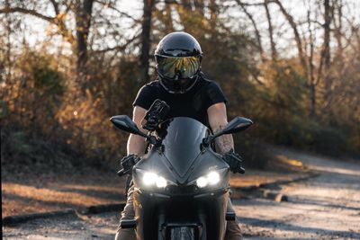 imfamousr6 thumbnail