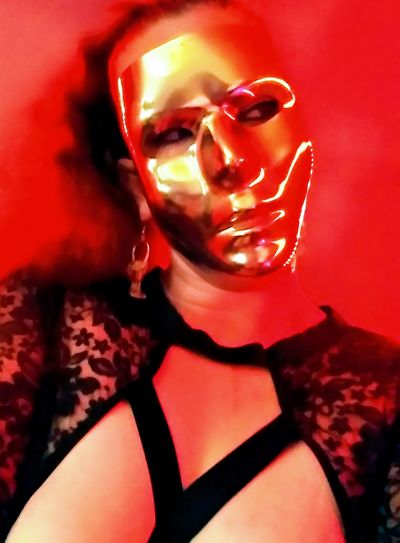 shy_snow_bunny profile