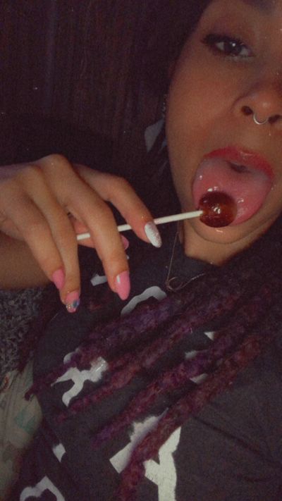 goldhoneypeaches profile