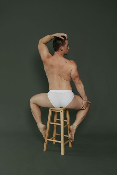 tom-hunting thumbnail