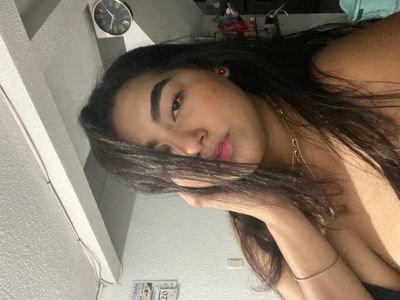 alixhdez profile