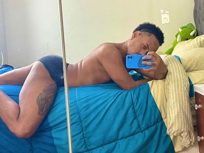 itsrobertson_ profile