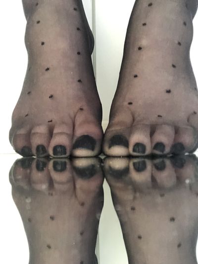 datemyfeet4 thumbnail