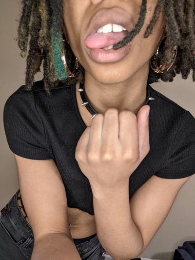 deedee_takes profile