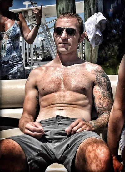 hendrixxx.knight thumbnail