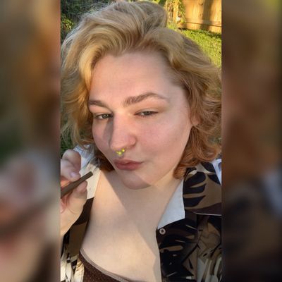 thickbitchmari profile