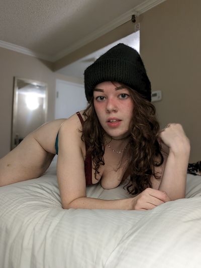 starlighthippie profile