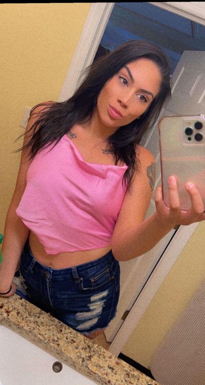 your_baby_girl98 thumbnail