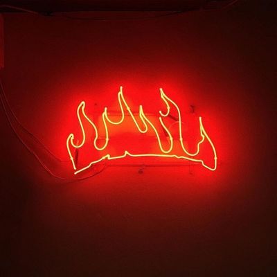 red_headgirly thumbnail