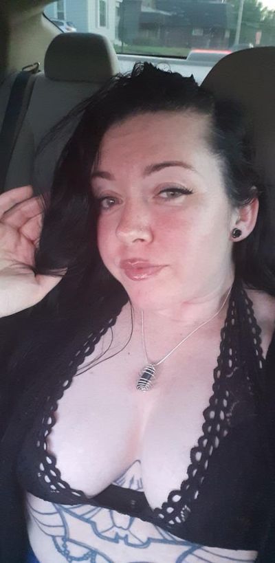 angel_daniels_free thumbnail