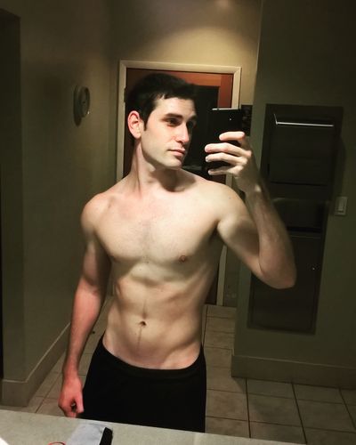 Redleafzach thumbnail