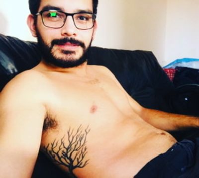 parejapergamino thumbnail