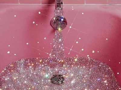 elenakaterina thumbnail