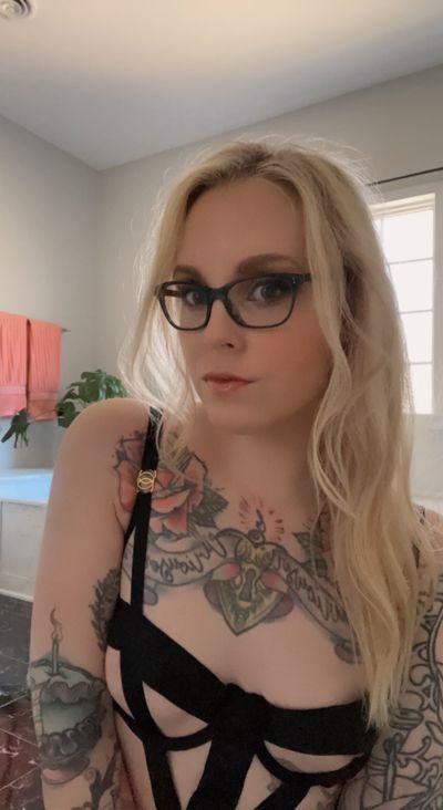 moderndarling profile