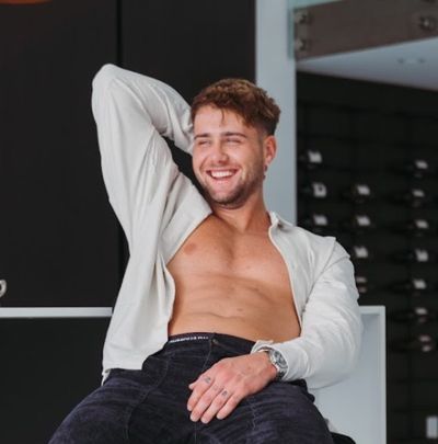 Harry Jowsey profile